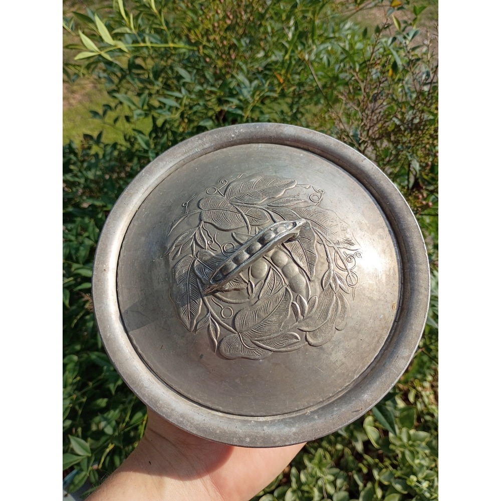 Vintage Everlast Hand Forged Aluminum Covered Dish Pea Vine Lid Etching #1038